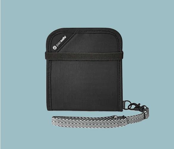 A black wallet with a chain attached to it.