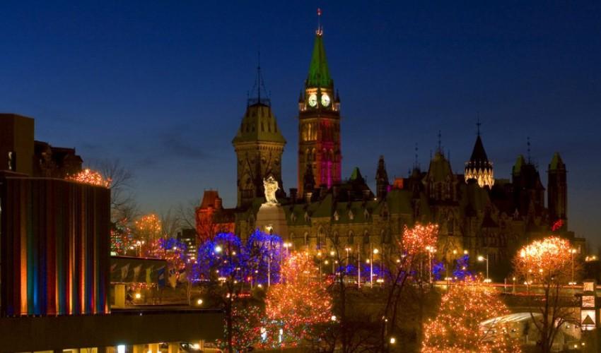 Christmas lights in ottawa.
